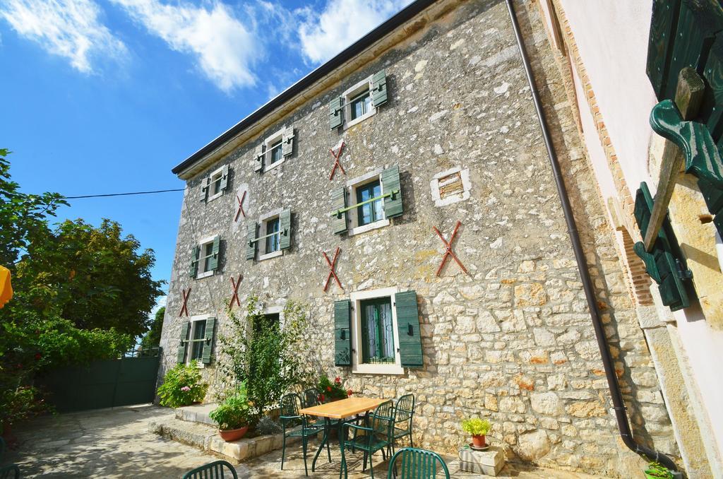Apartment Villa Visnjan Residence Višnjan